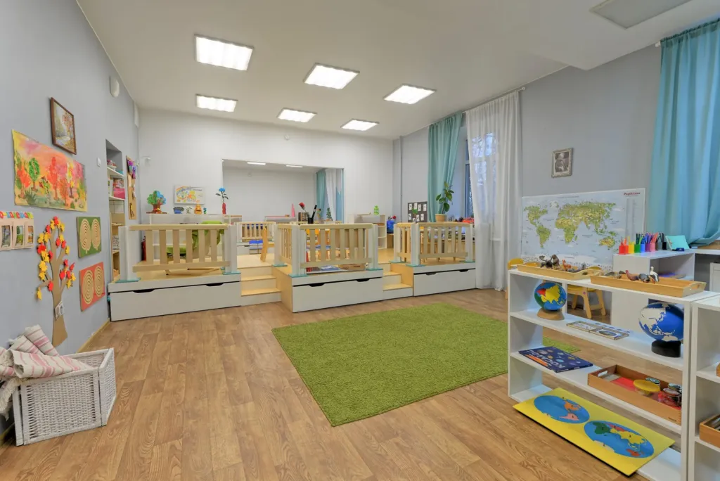 Монтессори группа для детей 5-7 лет